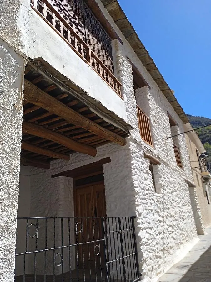 Casa Los Trillizos Pampaneira Spain