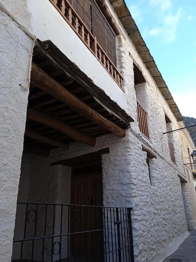 Casa Los Trillizos Pampaneira Spain