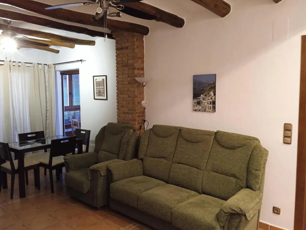 Casa Los Trillizos Pampaneira Holiday home